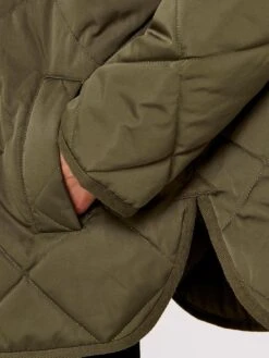 Collarless Quilted Jacket -Out Shino Sales Store 5051839652255 3