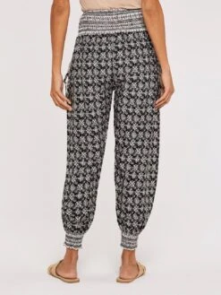 Batik Ankle Cuff Jogger 8 Batik Ankle Cuff Jogger -Out Shino Sales Store 5051839679290 3