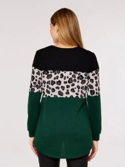 Animal Block Print Jumper -Out Shino Sales Store 5051839692596 3