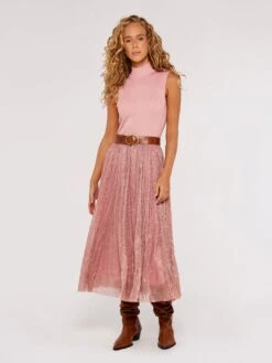 Stud Shoulder Knitted Vest